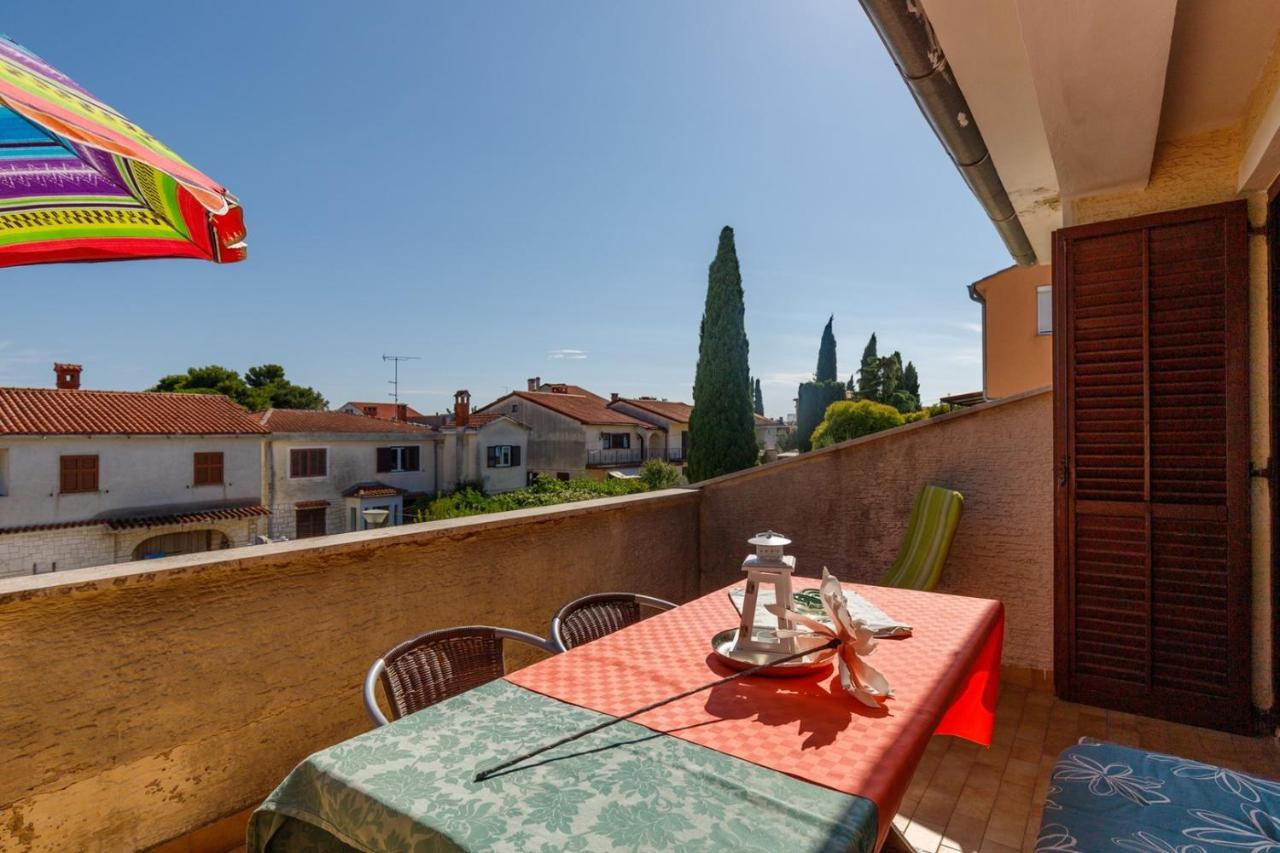 Apartments Volte Rovigno Luaran gambar