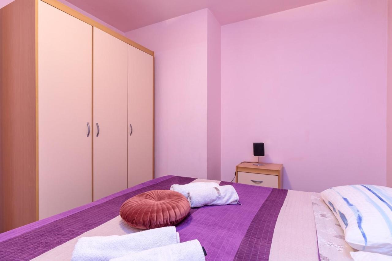 Apartments Volte Rovigno Luaran gambar