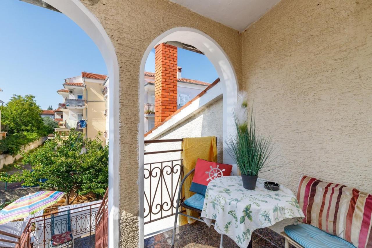 Apartments Volte Rovigno Luaran gambar